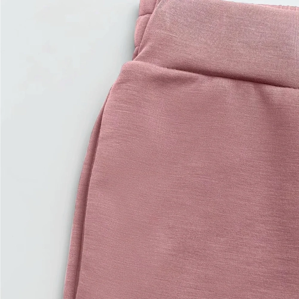 Pink Sleeveless Top and Wide-Leg Pants Set